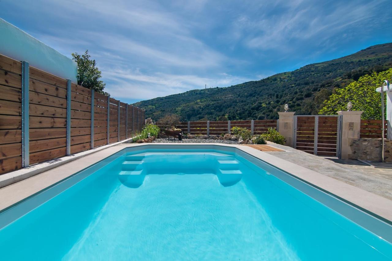 Villa Cosmakis ロダキノ エクステリア 写真